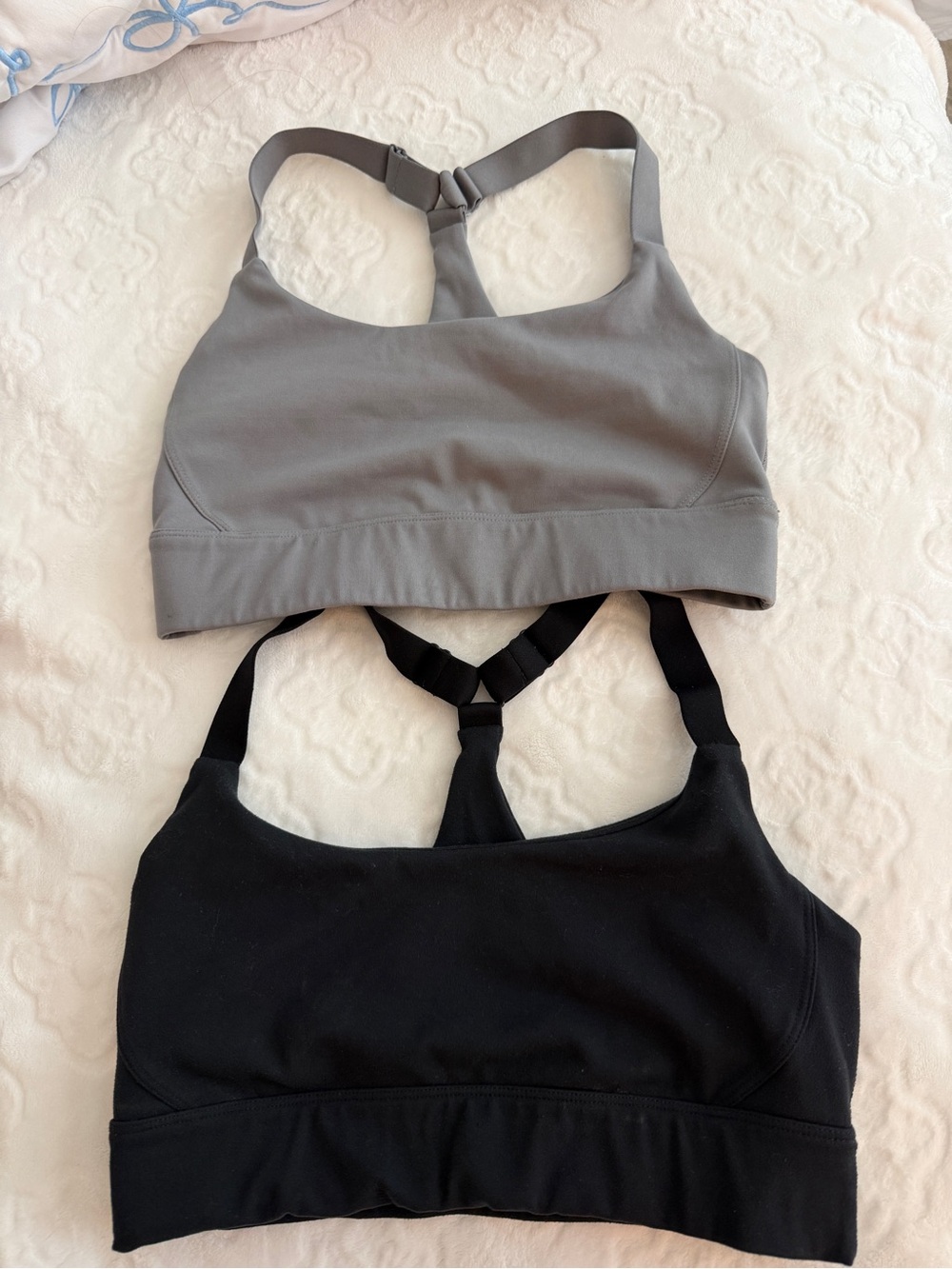 Beyond Yoga Powerbeyond Strive Long Line Bra Bundle - Picture 2 of 5